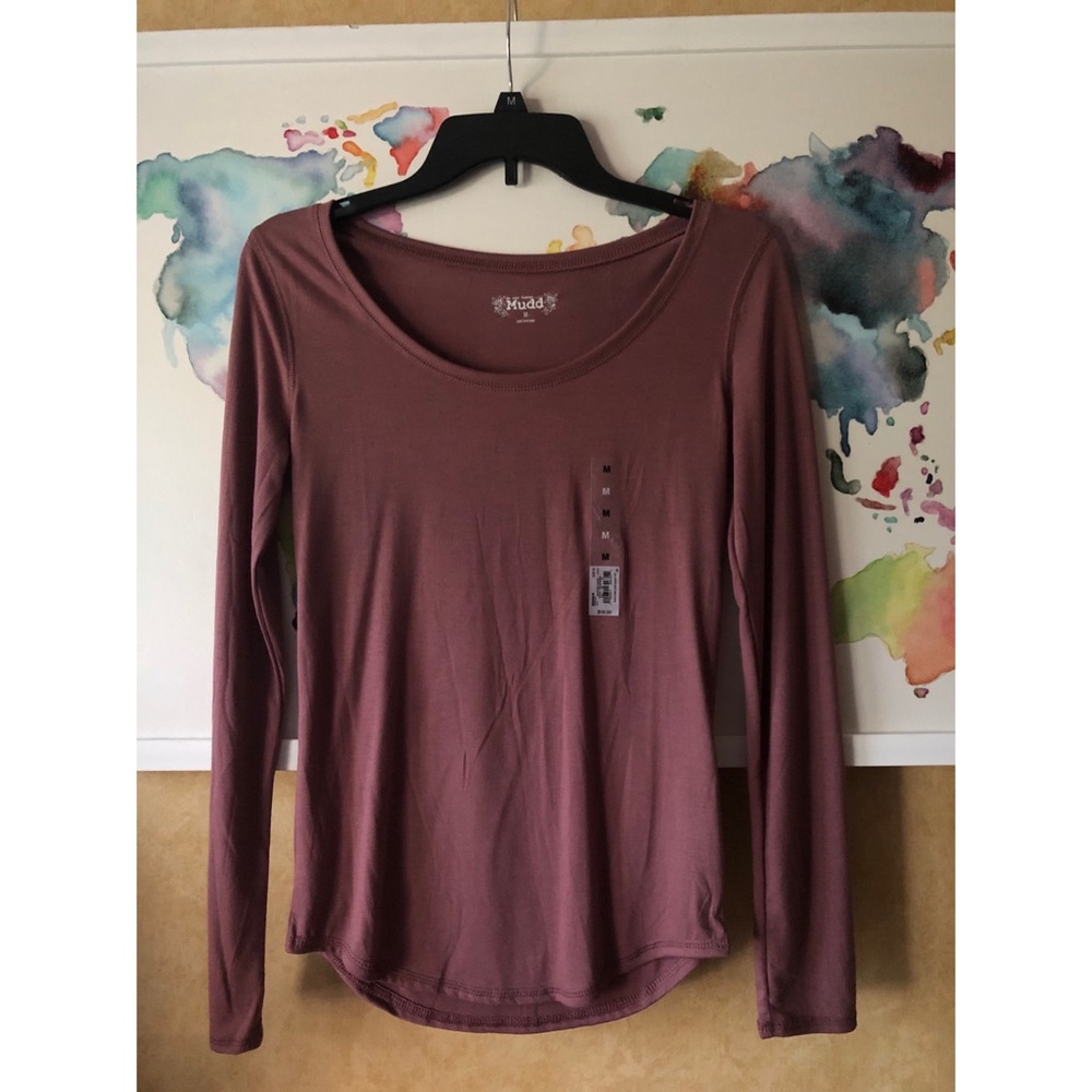 *NEVER WORN* Pink long sleeve shirt